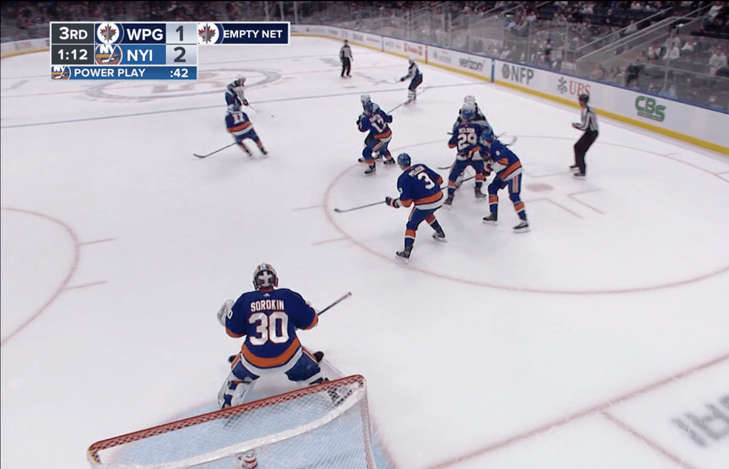 New York Islanders Zach Parise blocking a shot.