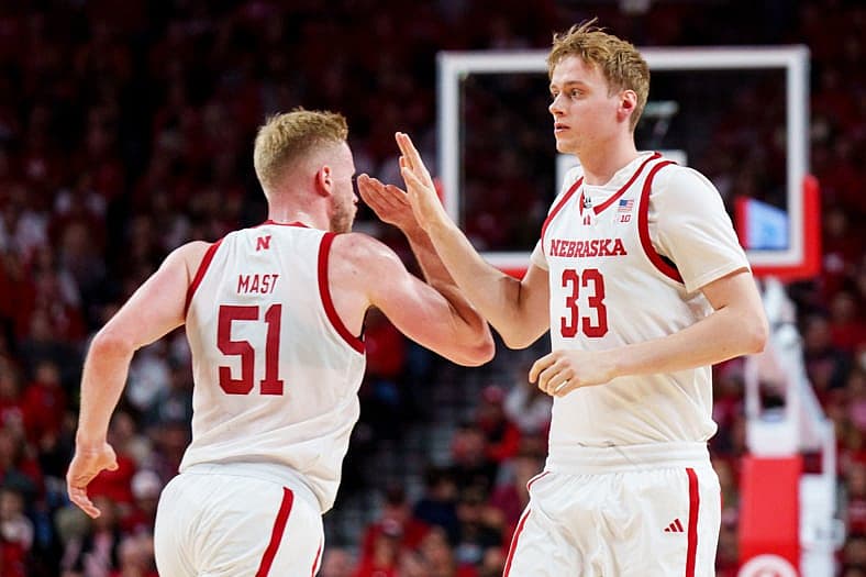 college basketball rankings