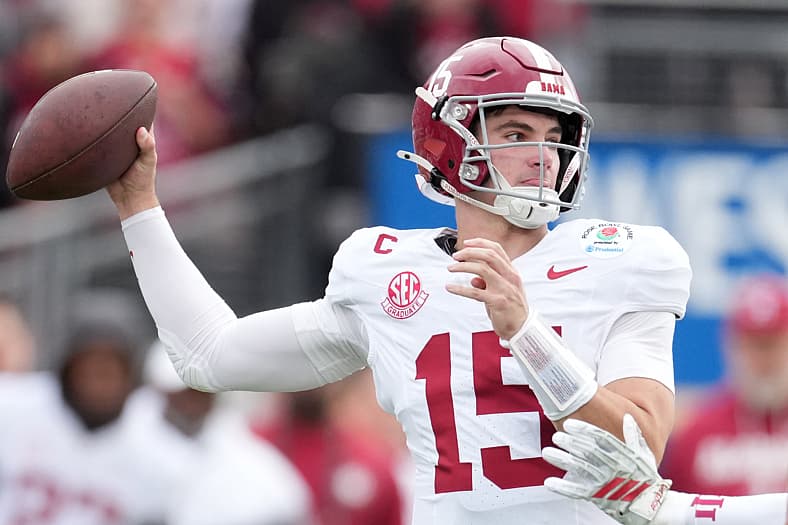 NCAA Football: Rose Bowl-Alabama at Indiana