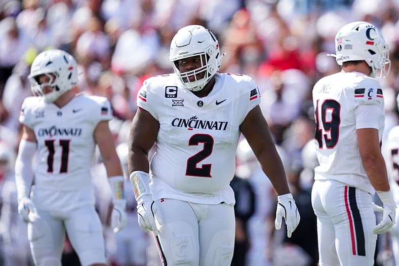NCAA Football: Bowling Green at Cincinnati