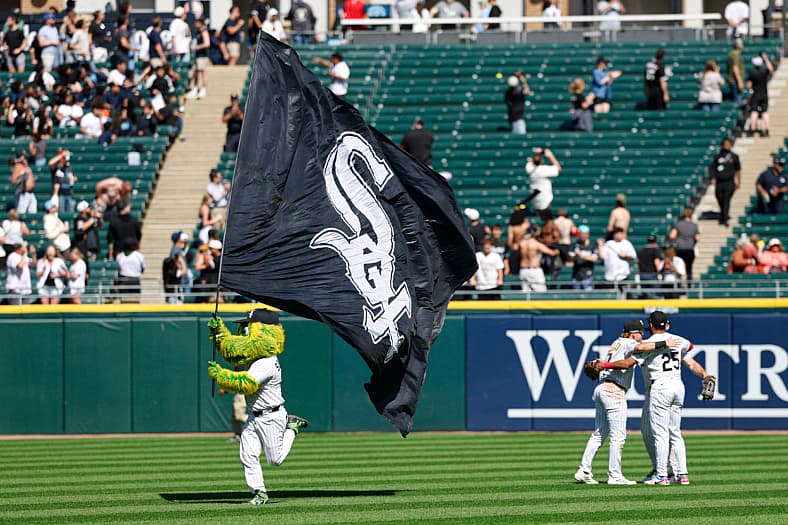 MLB: Minnesota Twins at Chicago White Sox