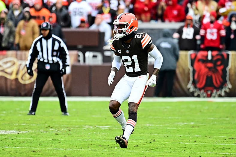NFL: San Francisco 49ers at Cleveland Browns