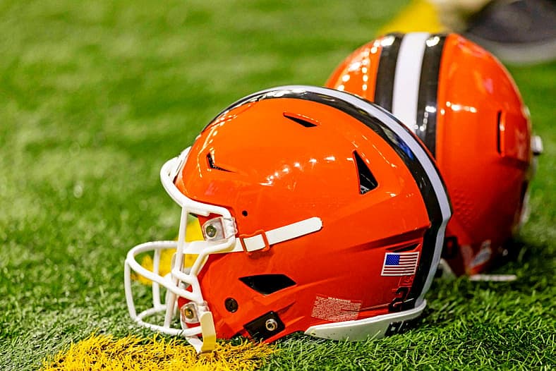 NFL: Cleveland Browns at Detroit Lions