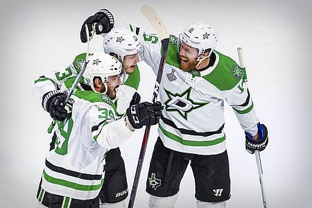 tagreuters.com2020binary_LYNXNPEG8L04U-VIEWIMAGE