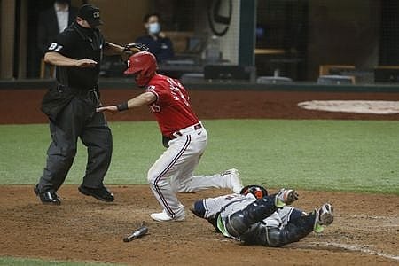 tagreuters.com2020binary_LYNXNPEG8P05S-VIEWIMAGE