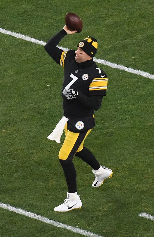 tagreuters.com2021binary_MTZXEH1BQW7OCW-BASEIMAGE