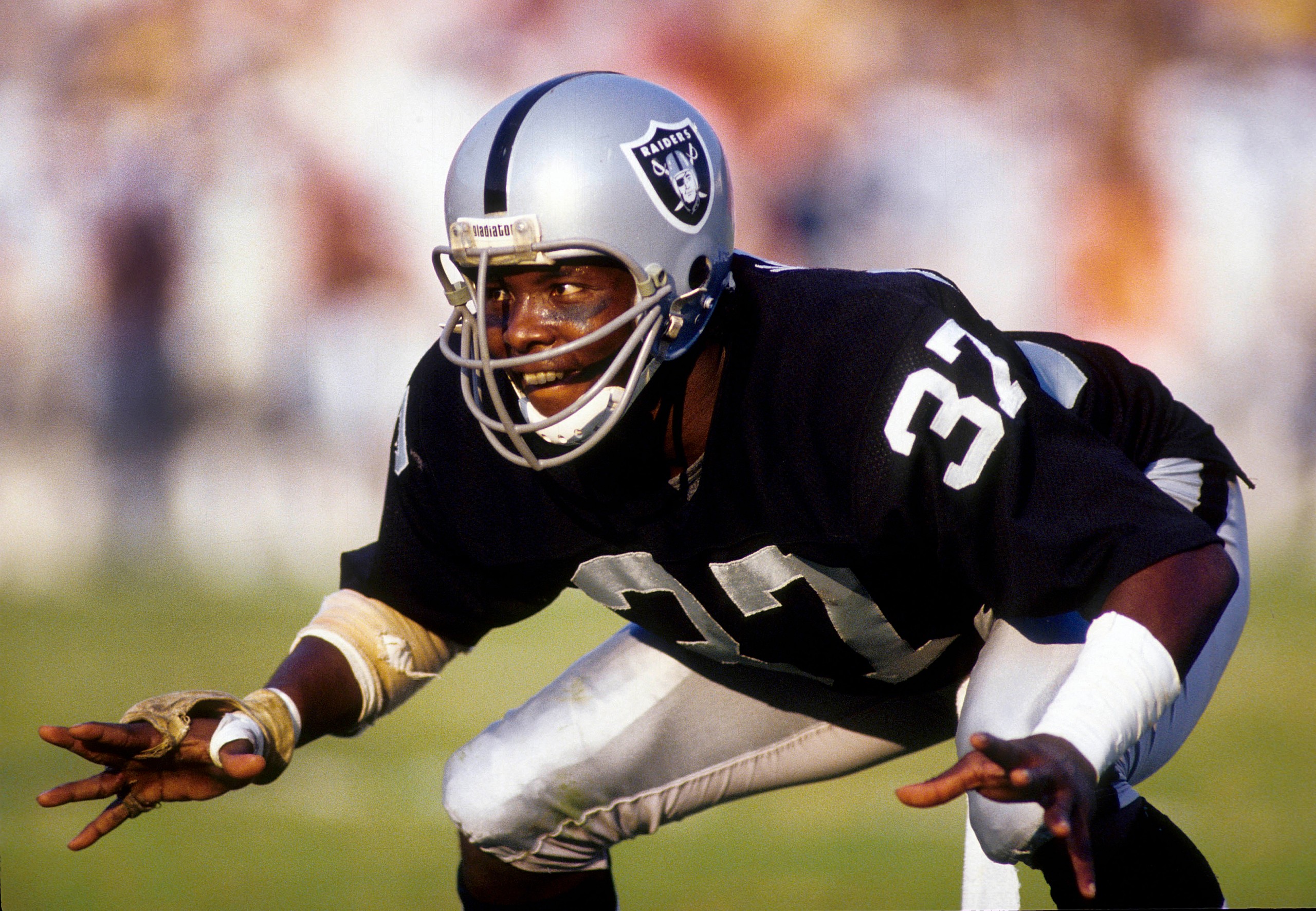 Los-Angeles-Raiders-cornerback-Lester-Hayes