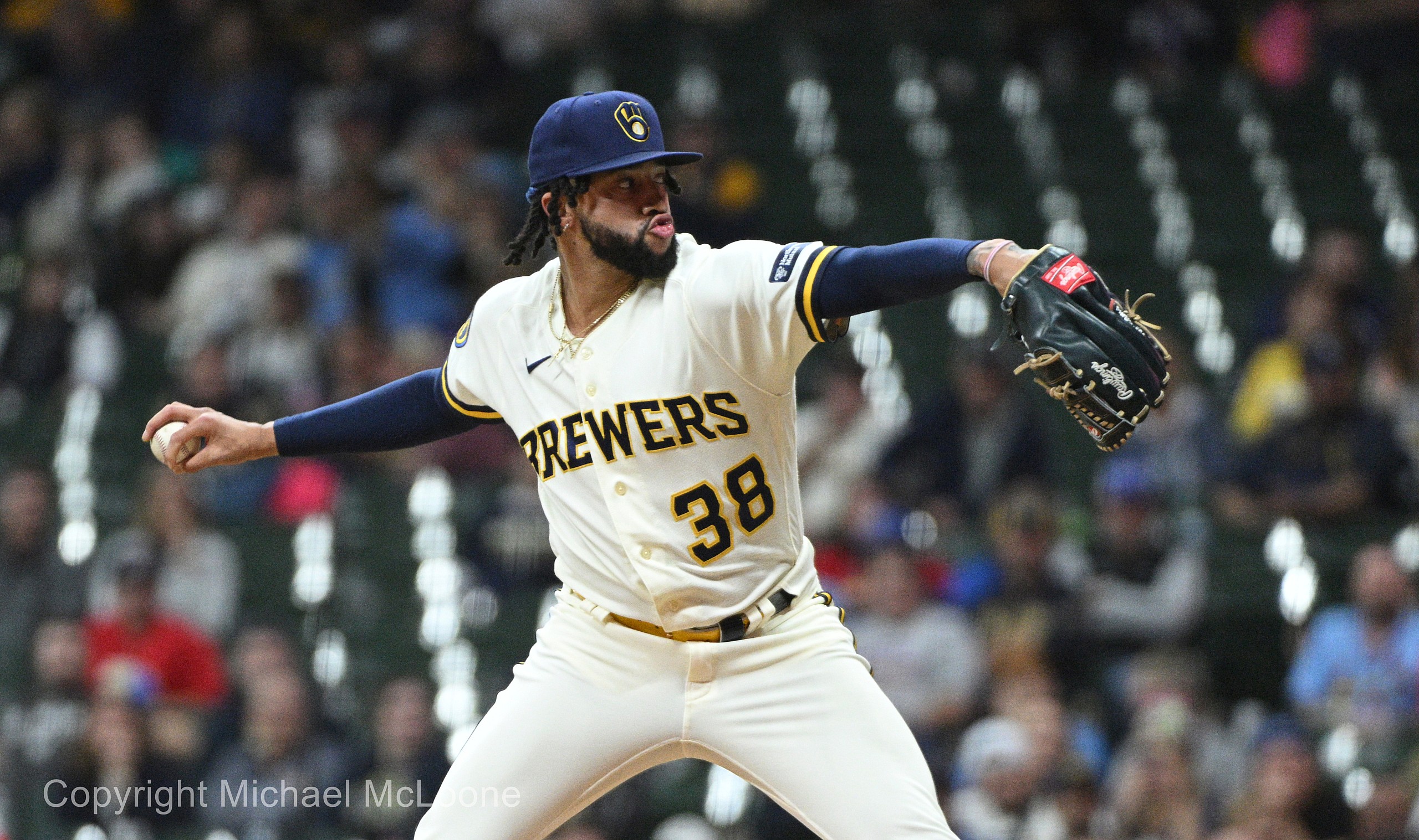 MLB trade candidates 2024, Devin Williams