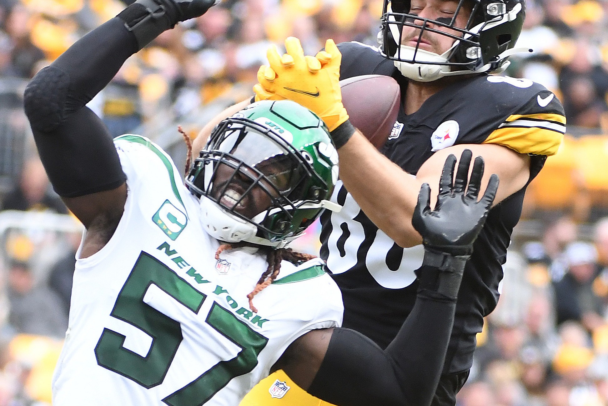 New York Jets linebacker C.J. Mosley