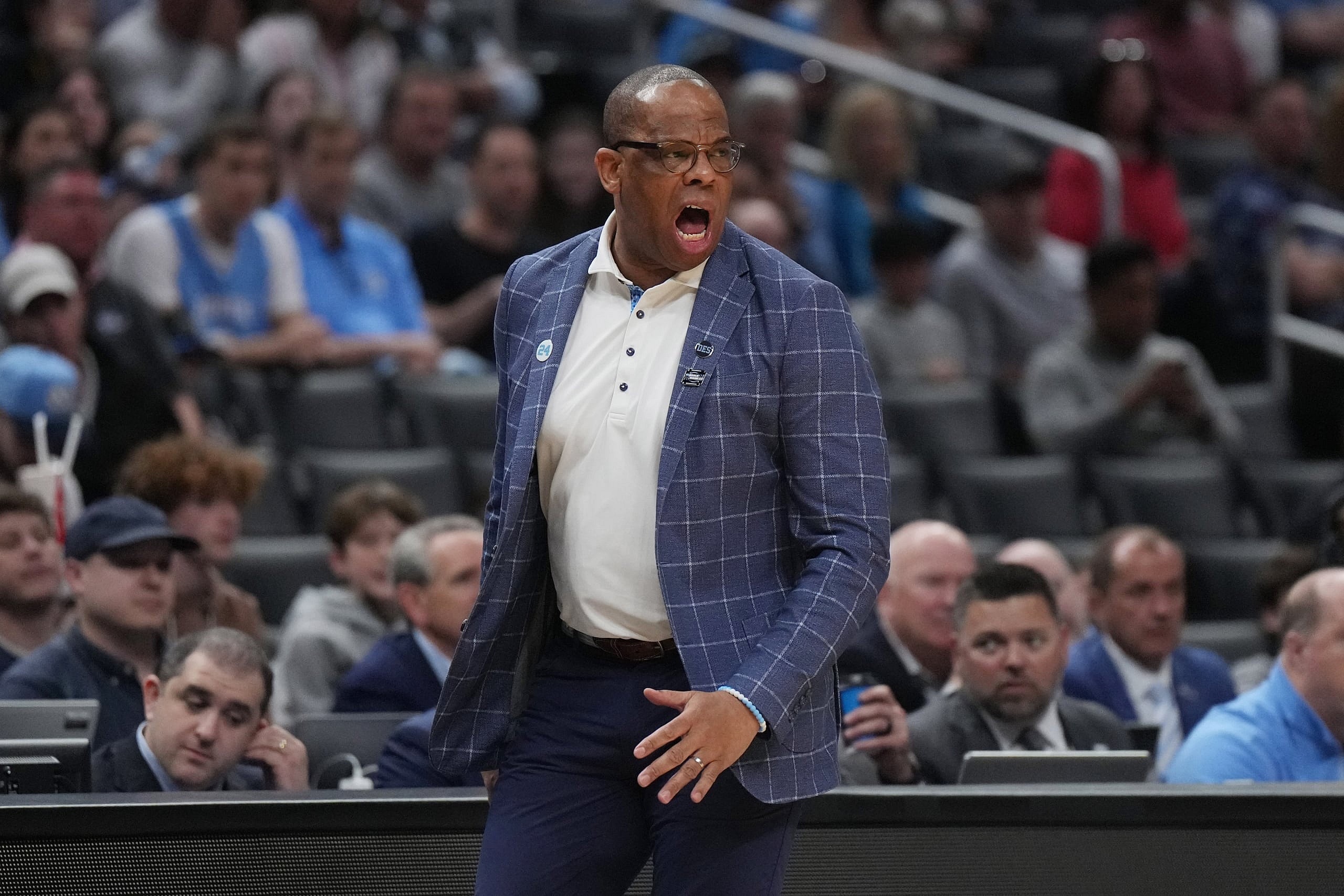 North Carolina head coach Hubert Davis
