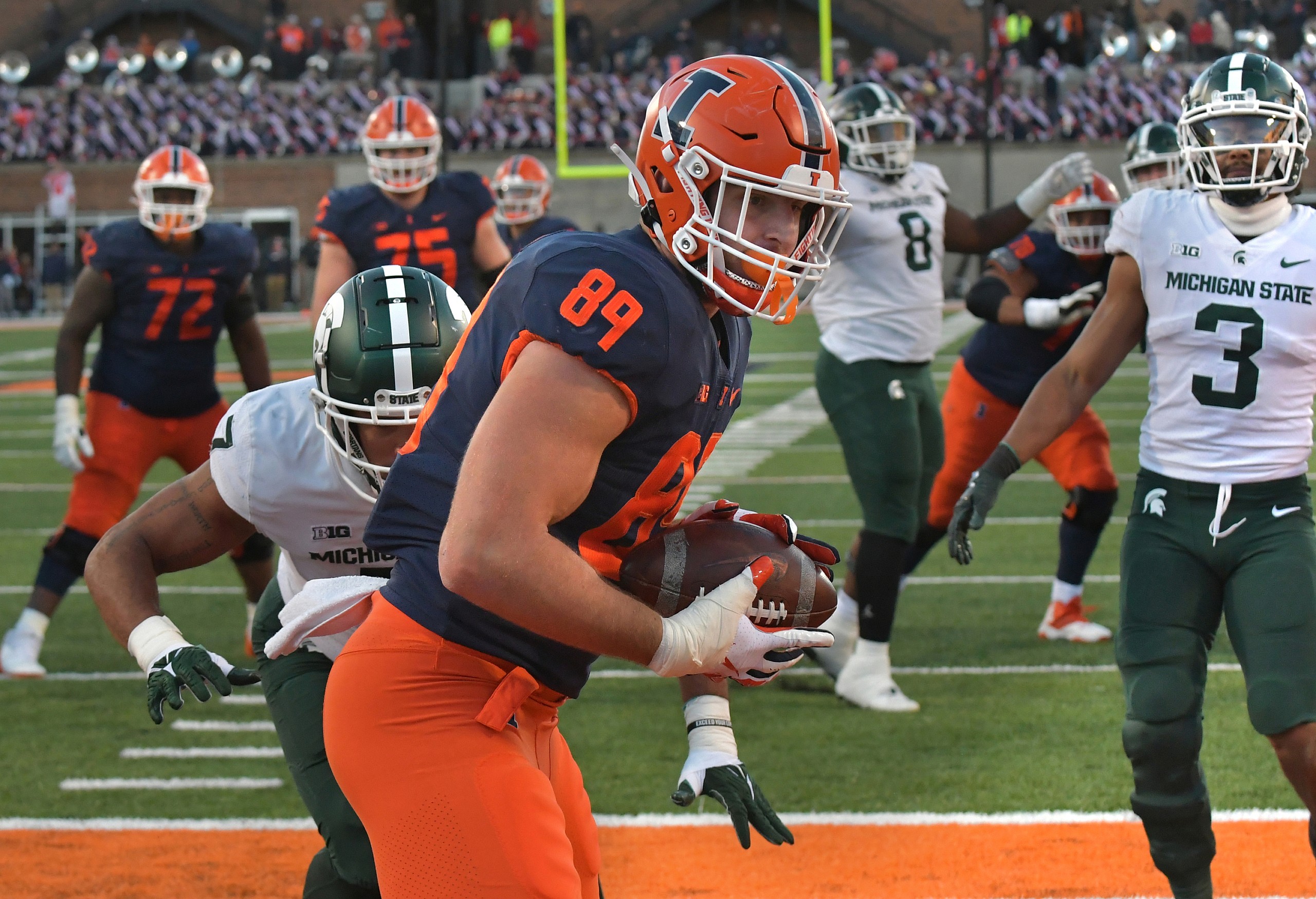 NCAA Football: Michigan State at Illinois