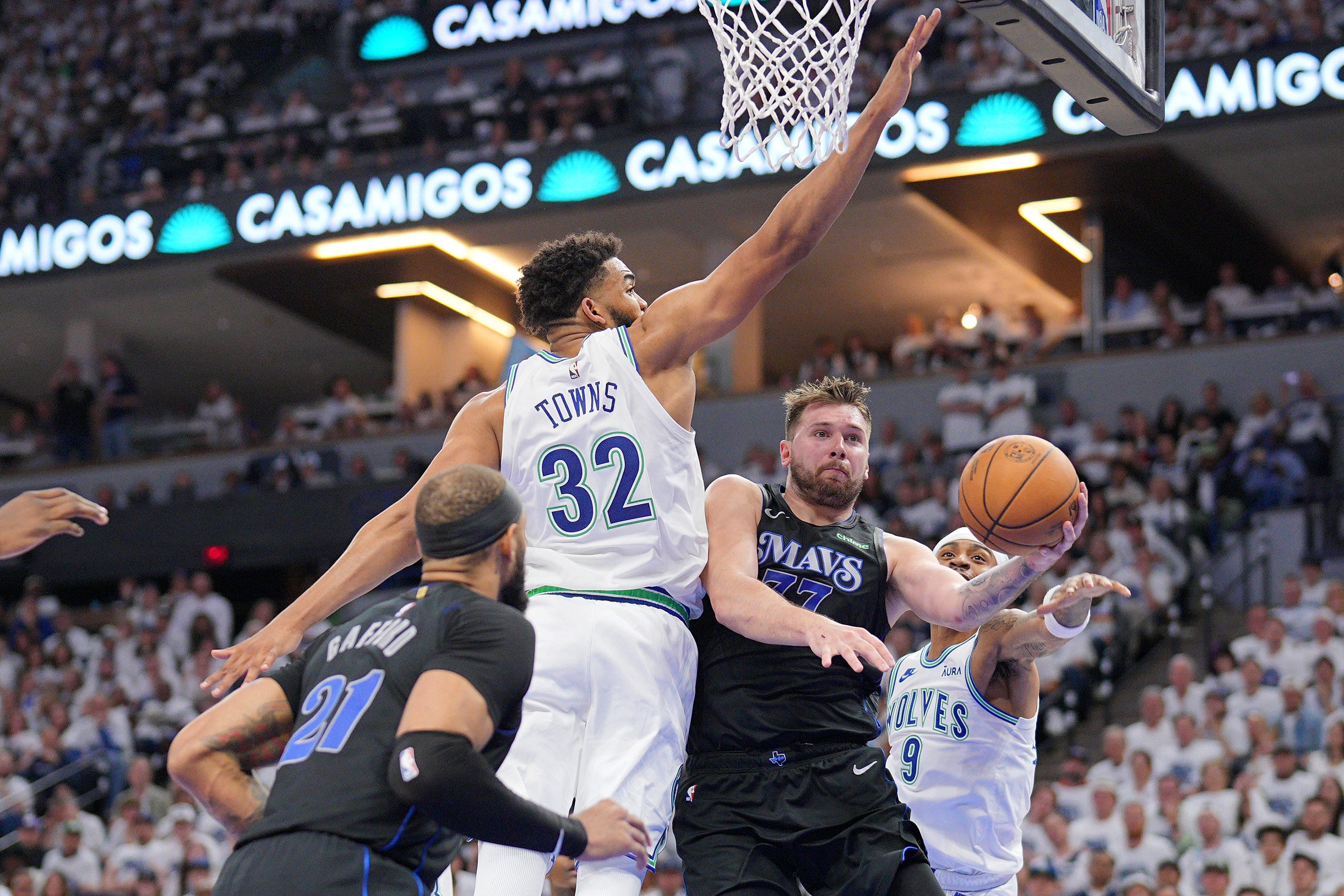 NBA: Playoffs-Dallas Mavericks at Minnesota Timberwolves