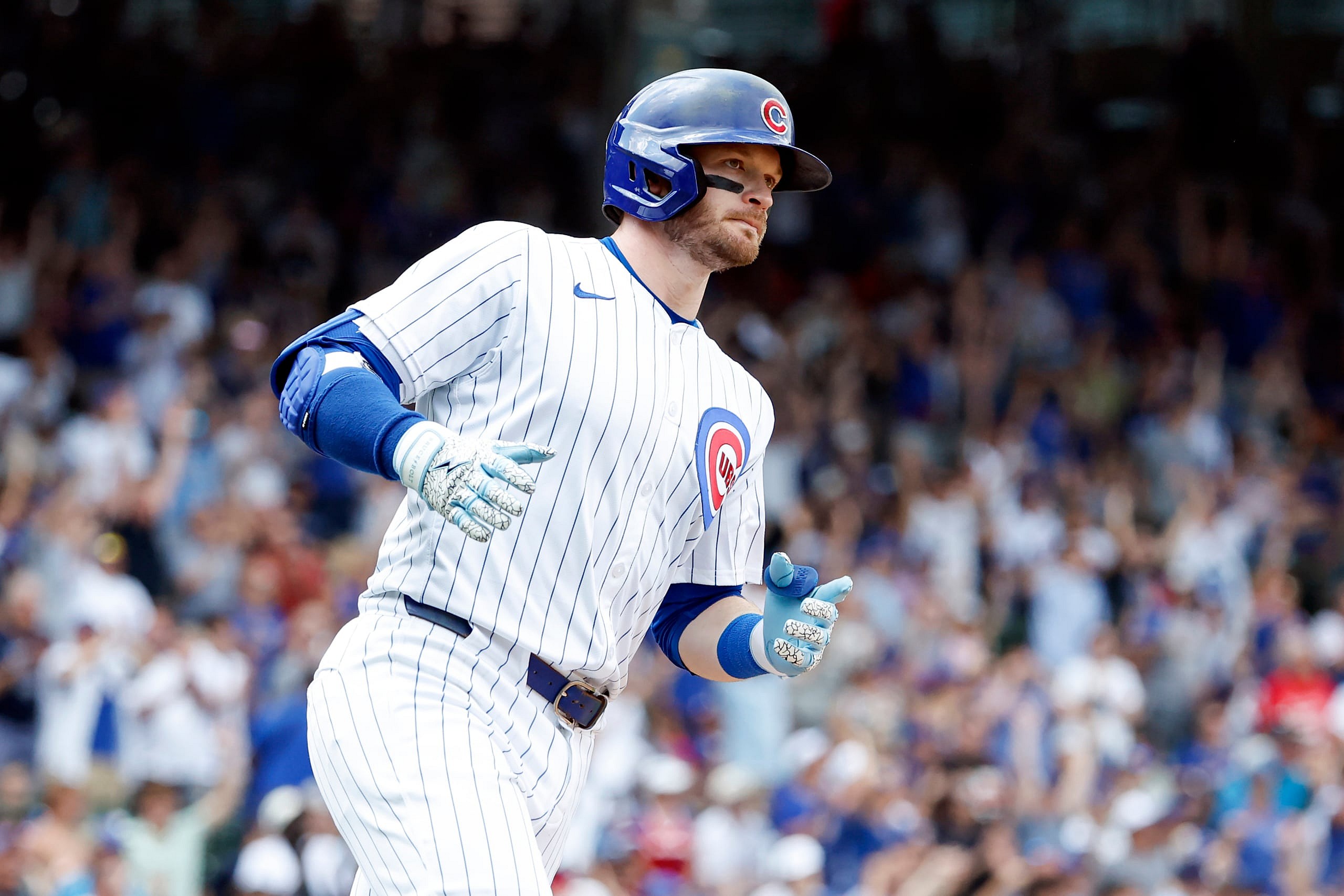 MLB: San Francisco Giants at Chicago Cubs