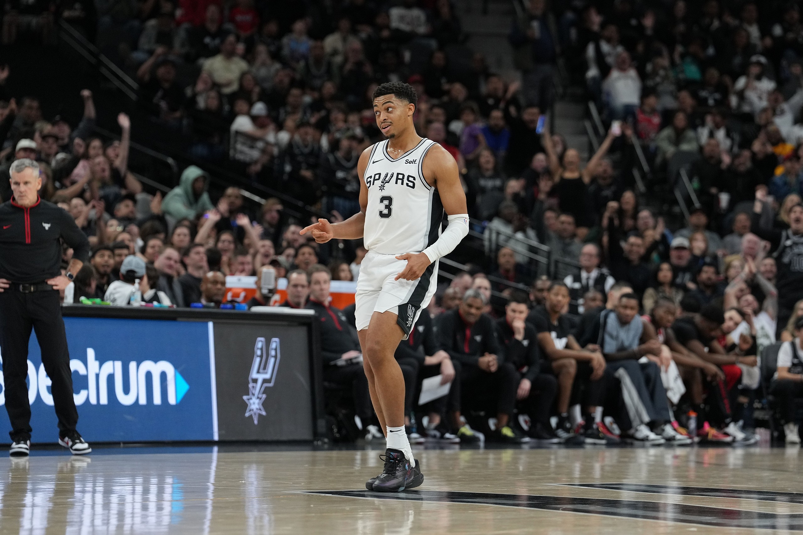 NBA: Chicago Bulls at San Antonio Spurs