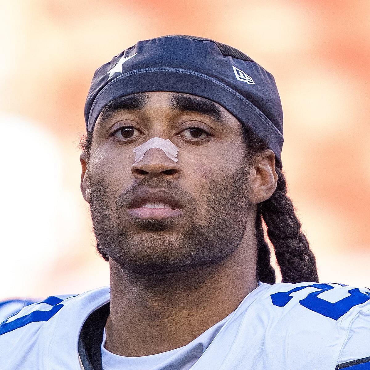 Top NFL free agents right now