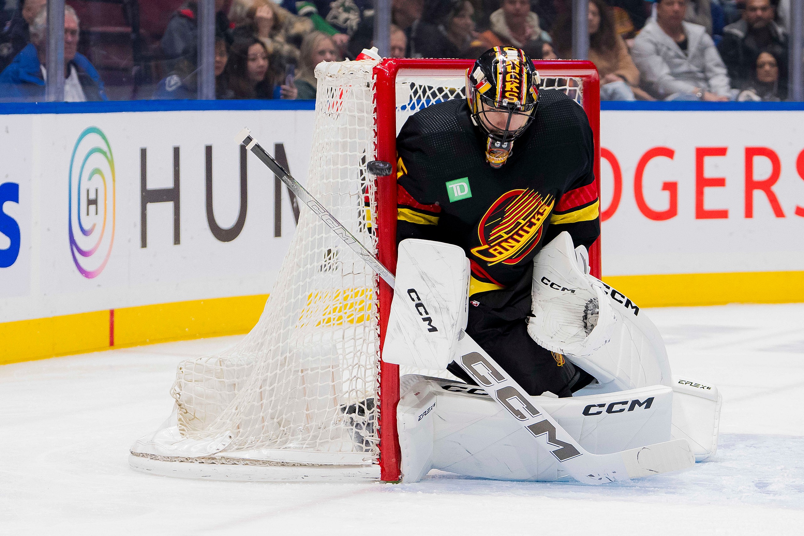 NHL: Los Angeles Kings at Vancouver Canucks