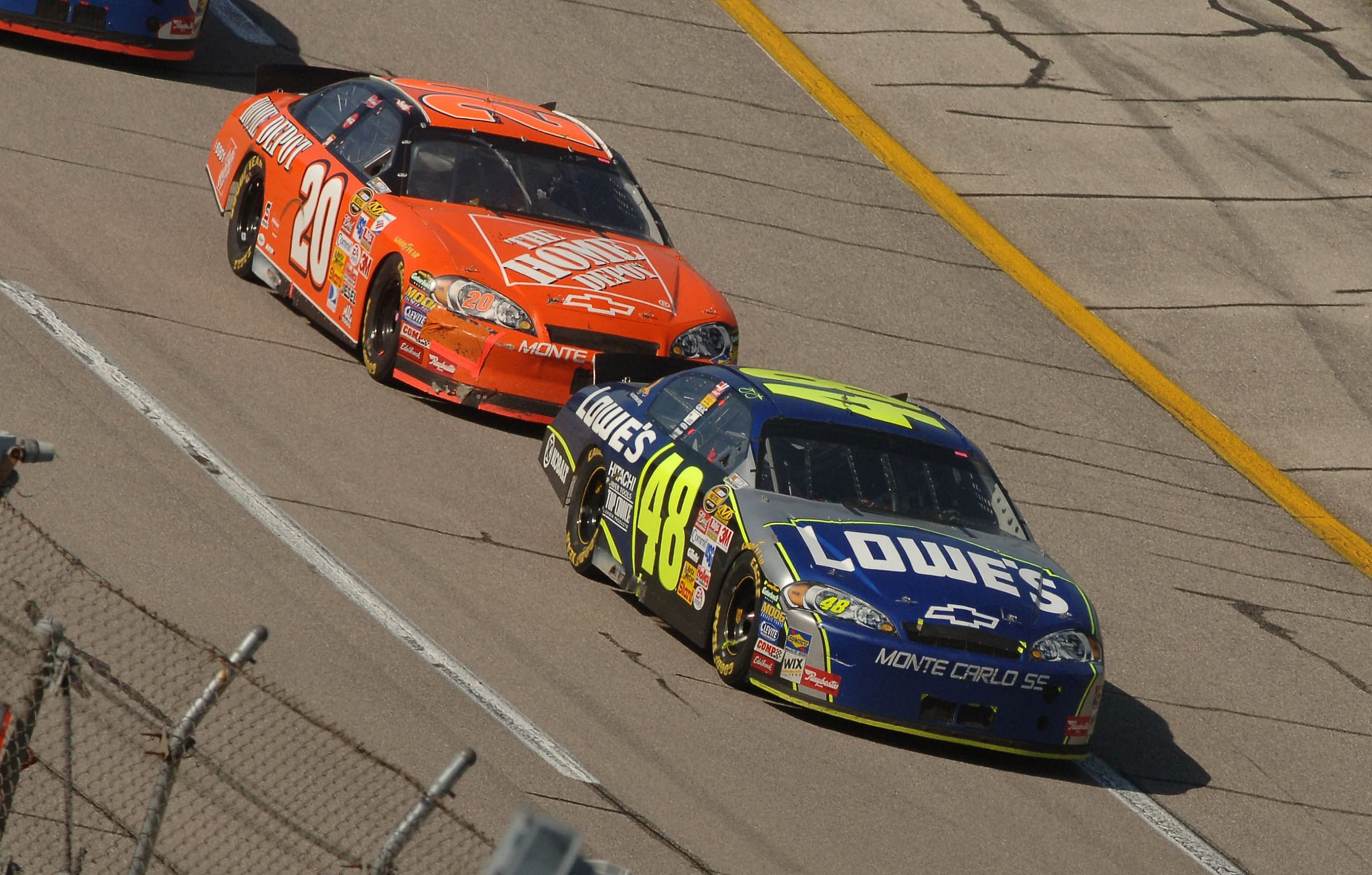 NASCAR Nextel Cup: Aarons 499