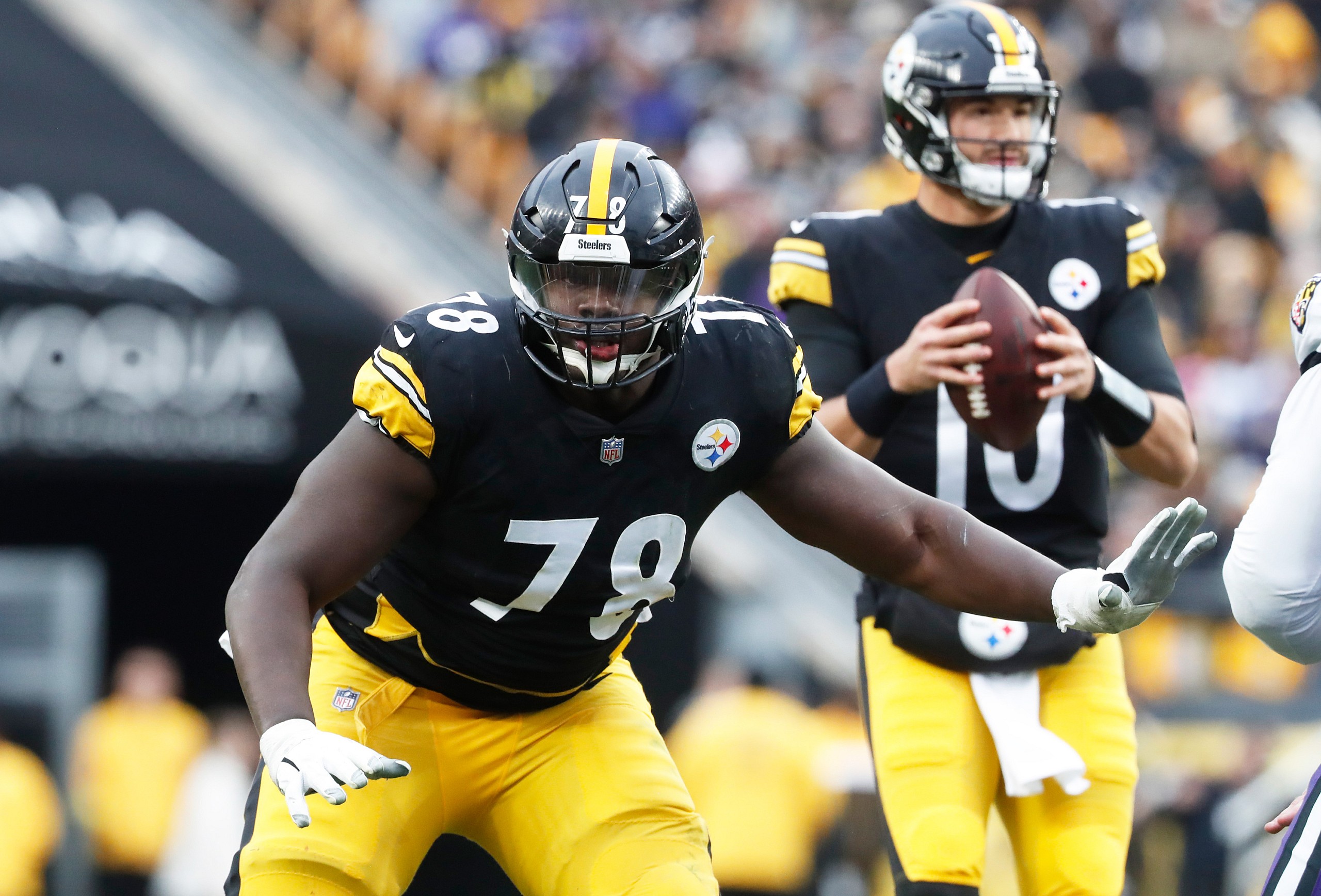 NFL: Baltimore Ravens at Pittsburgh Steelers