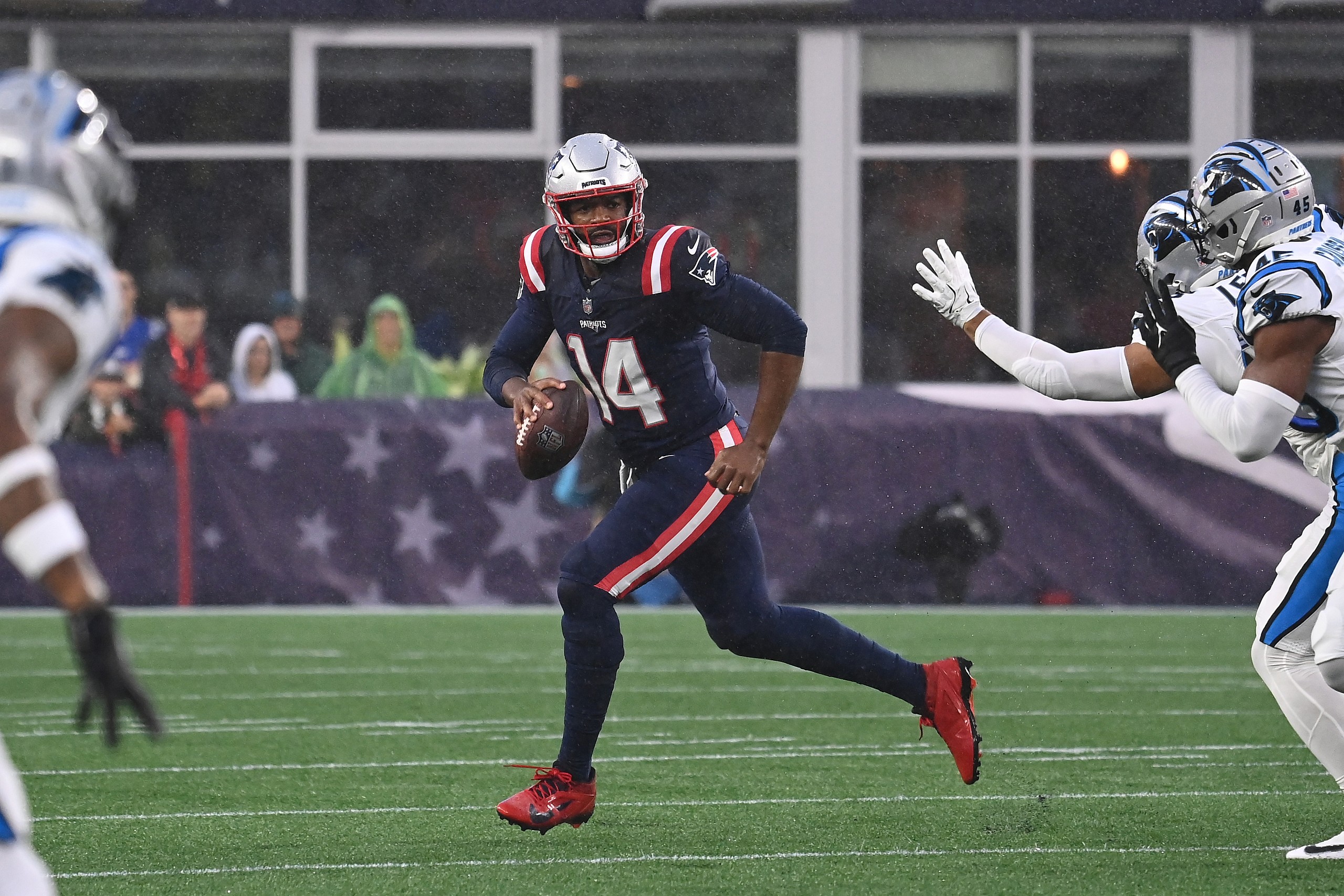 NFL: Carolina Panthers at New England Patriots