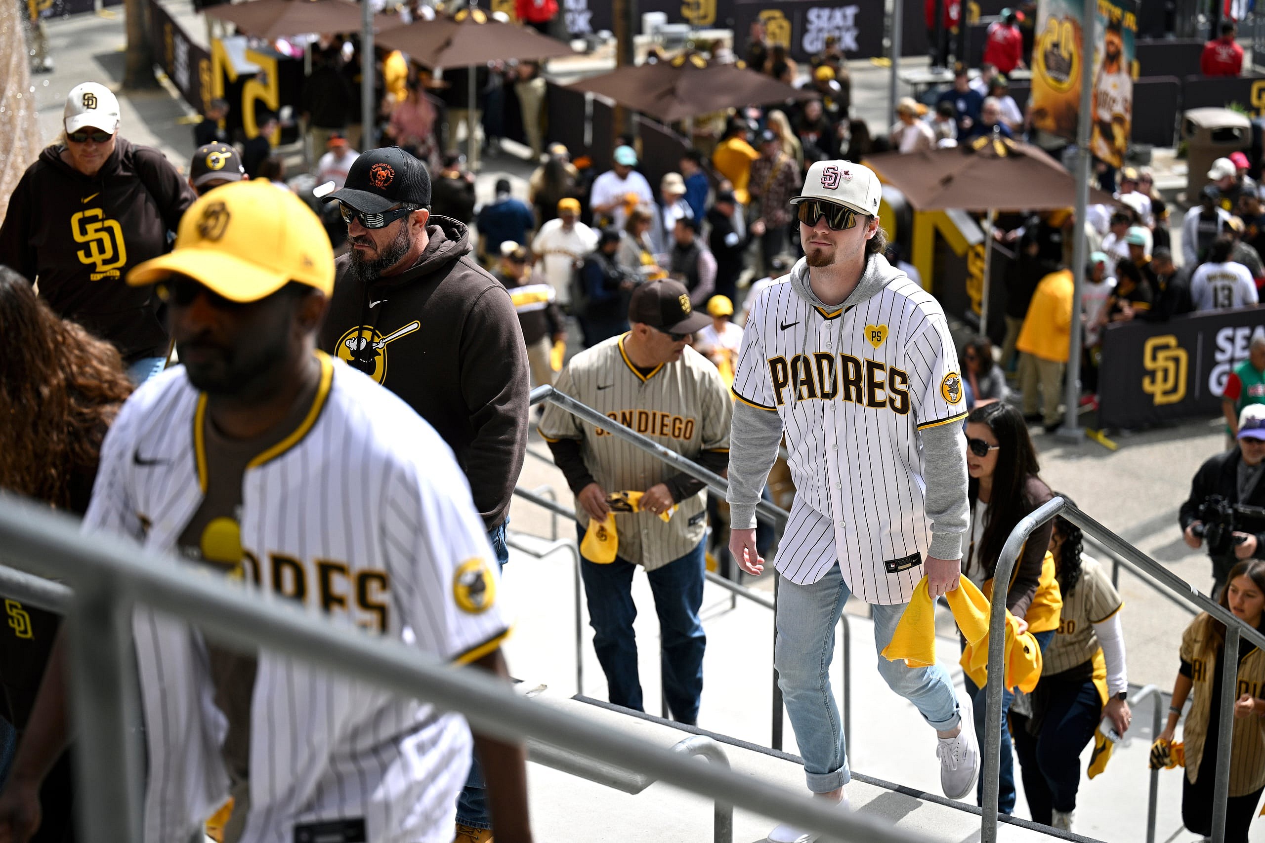 MLB: San Francisco Giants at San Diego Padres