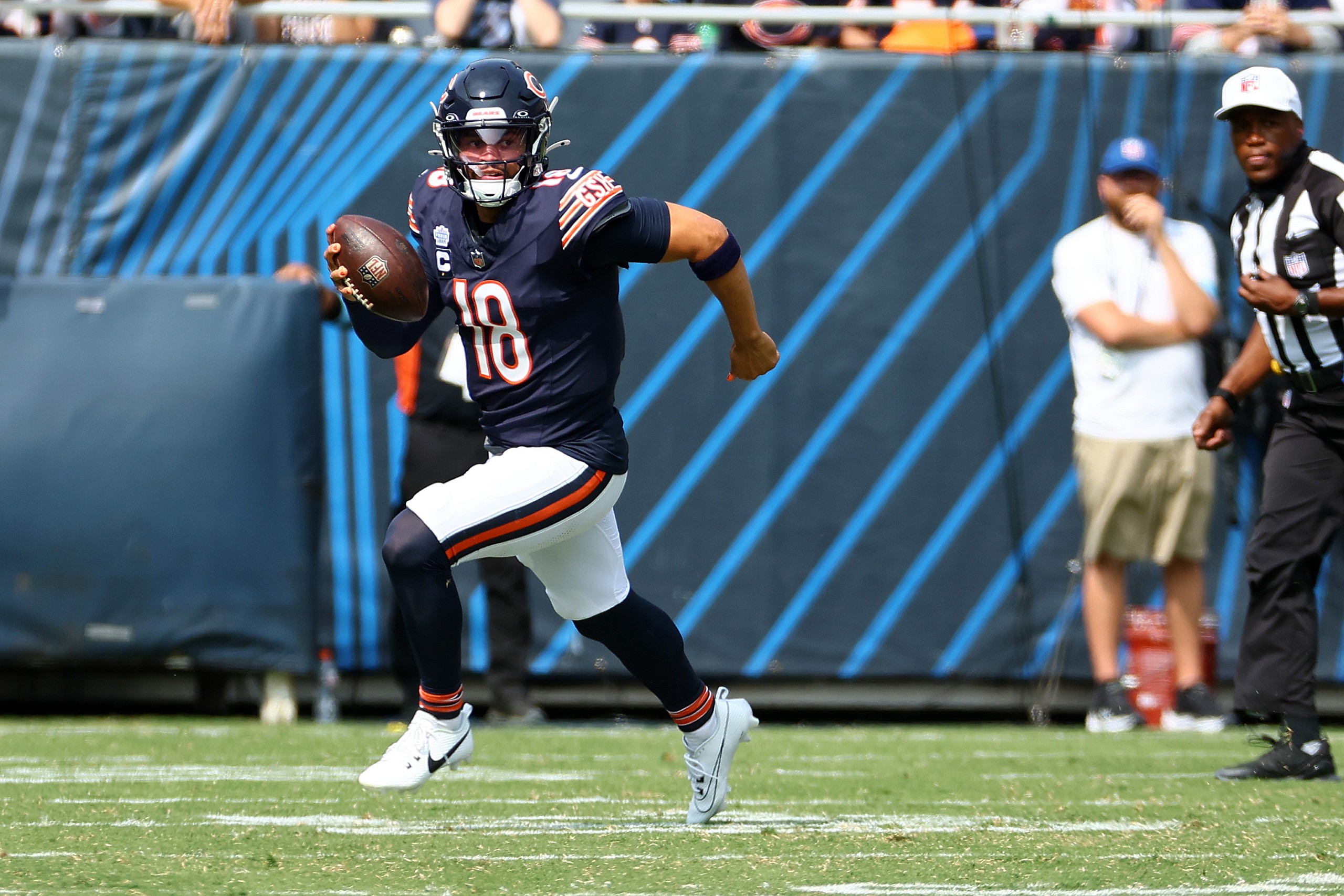 NFL: Tennessee Titans at Chicago Bears