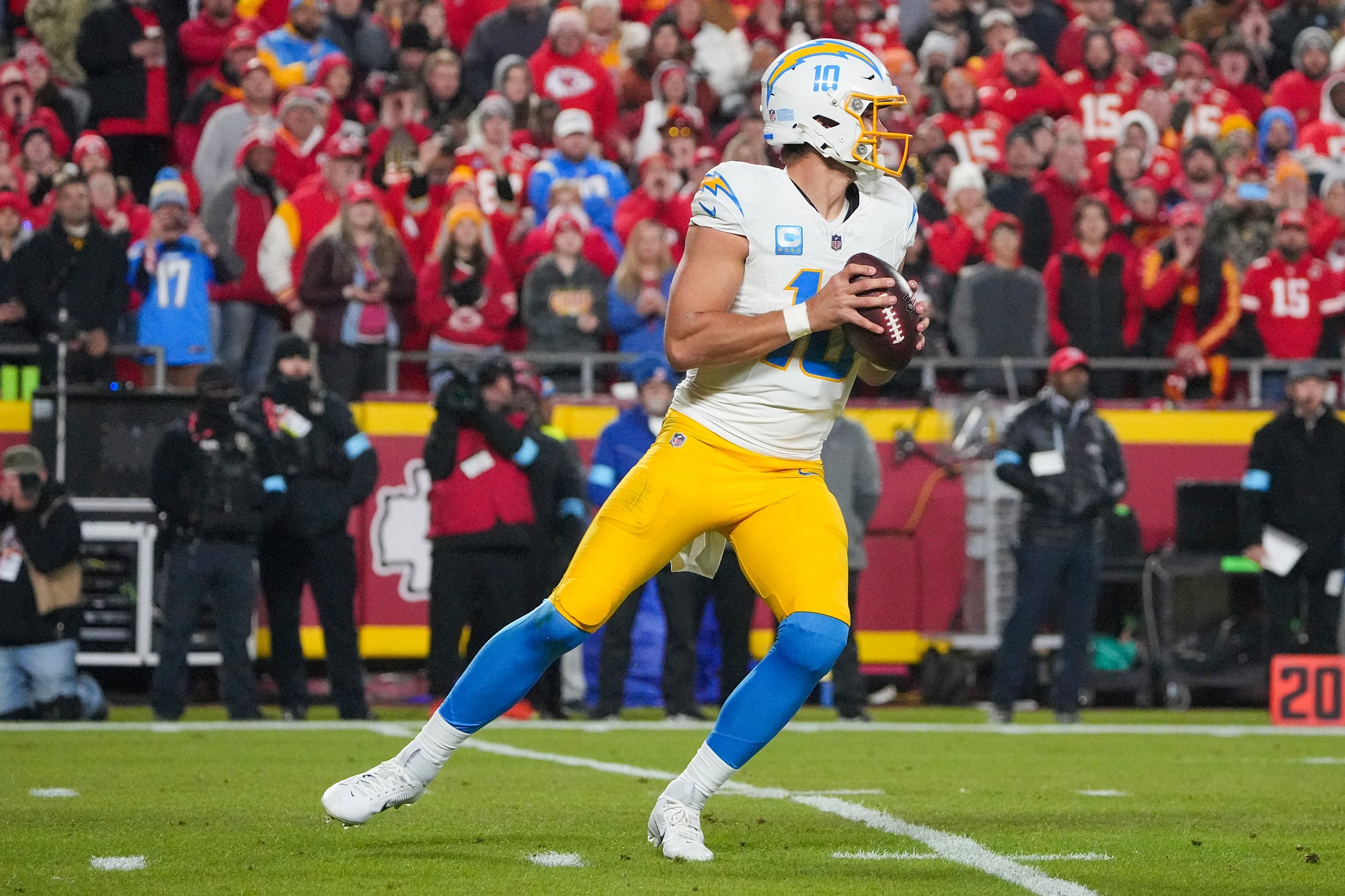 NFL: Los Angeles Chargers at Kansas City Chiefs