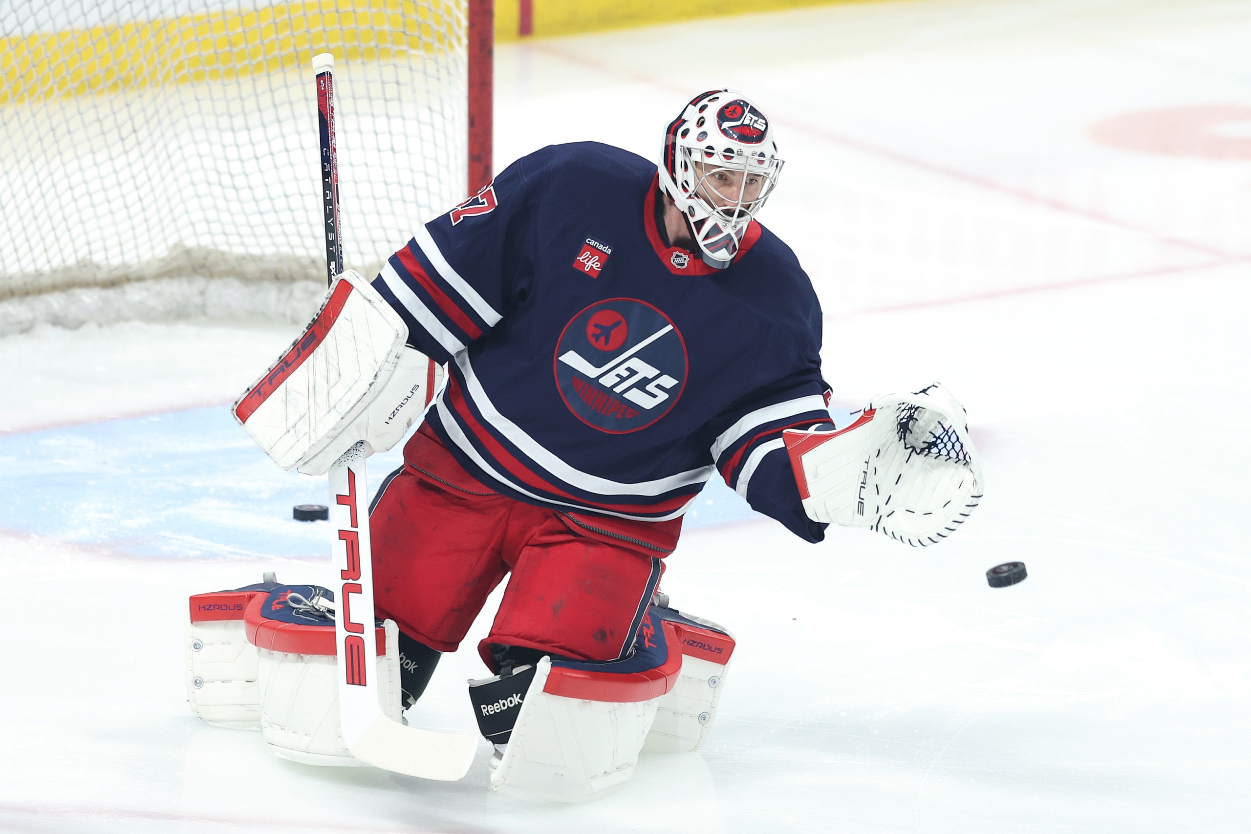 NHL: New York Islanders at Winnipeg Jets
