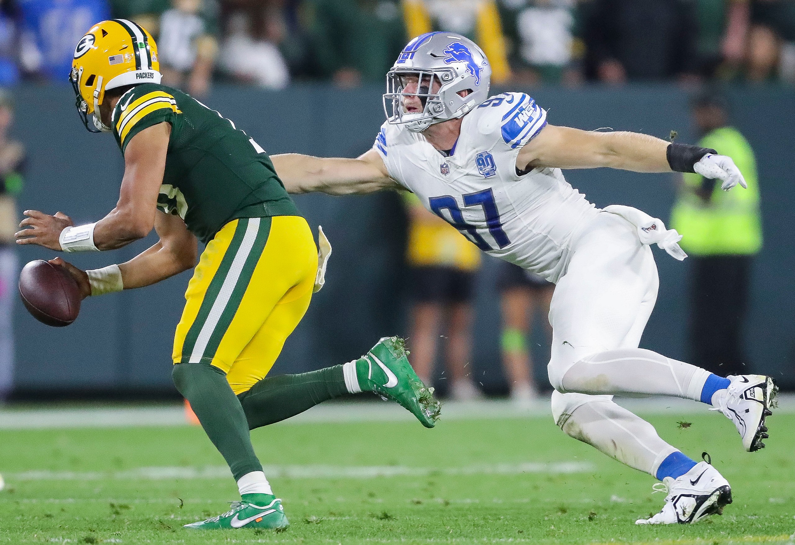 NFL: Detroit Lions at Green Bay Packers