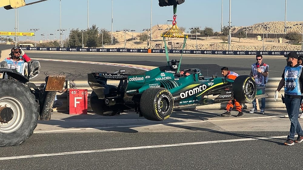 aston martin lance stroll f1 testing bahrain
