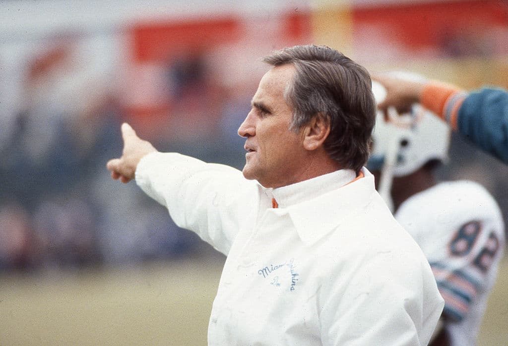 Miami Dolphins v Baltimore Colts
