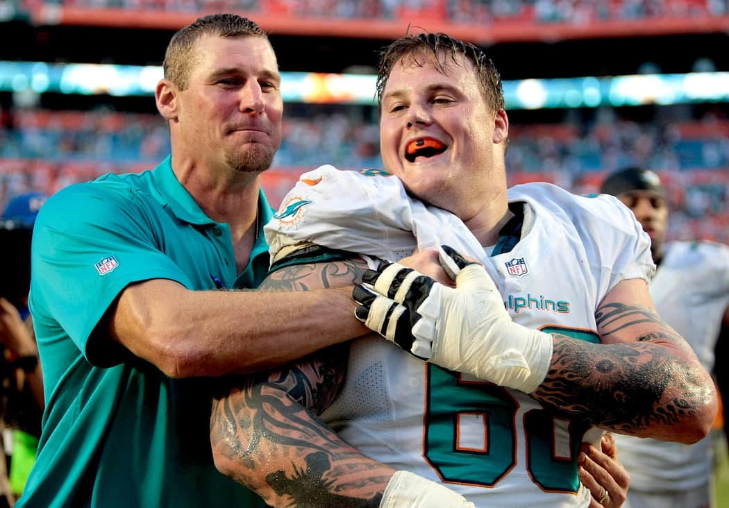 WATCH: Detroit Lions HC Dan Campbell goes on kneecap eating rant in 1st press conference
