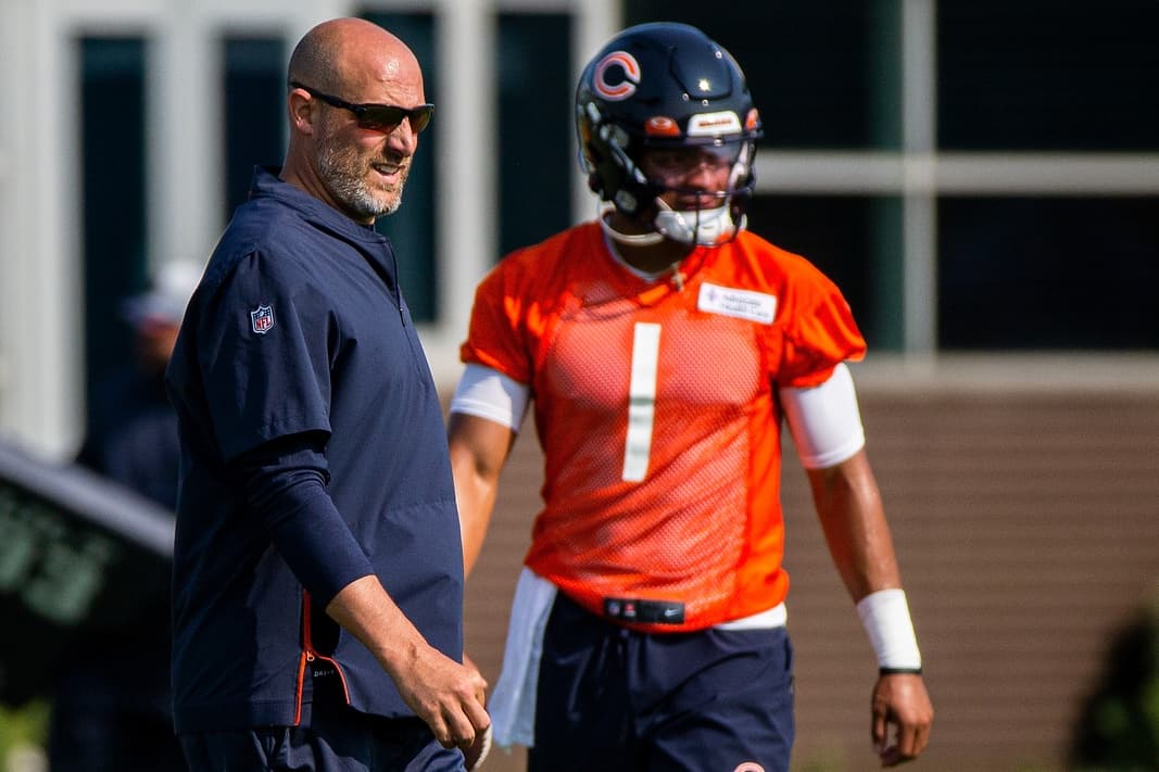 Why Chicago Bears can't afford to sit Justin Fields more than a couple games in 2021