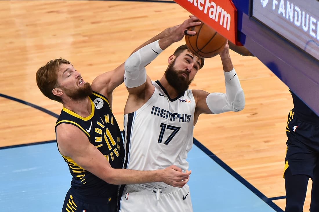 NBA trades: Jonas Valančiūnas