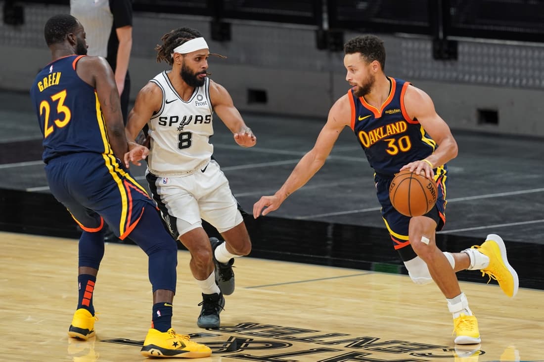 Golden State Warriors guard Stephen Curry