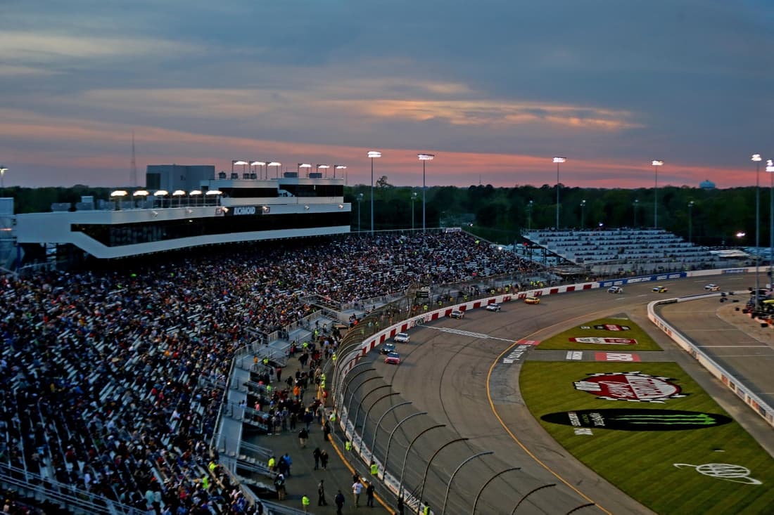 Apr 21, 2018; Richmond, VA, USA; A an over all view of the start/finish line during the Toyota Owners 400 at Richmond International Raceway. Mandatory Credit: Peter Casey-USA TODAY Sports
