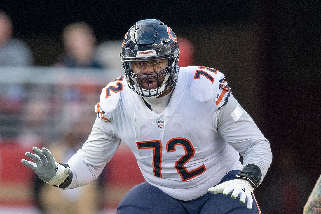 Could the Denver Broncos sign Charles Leno?