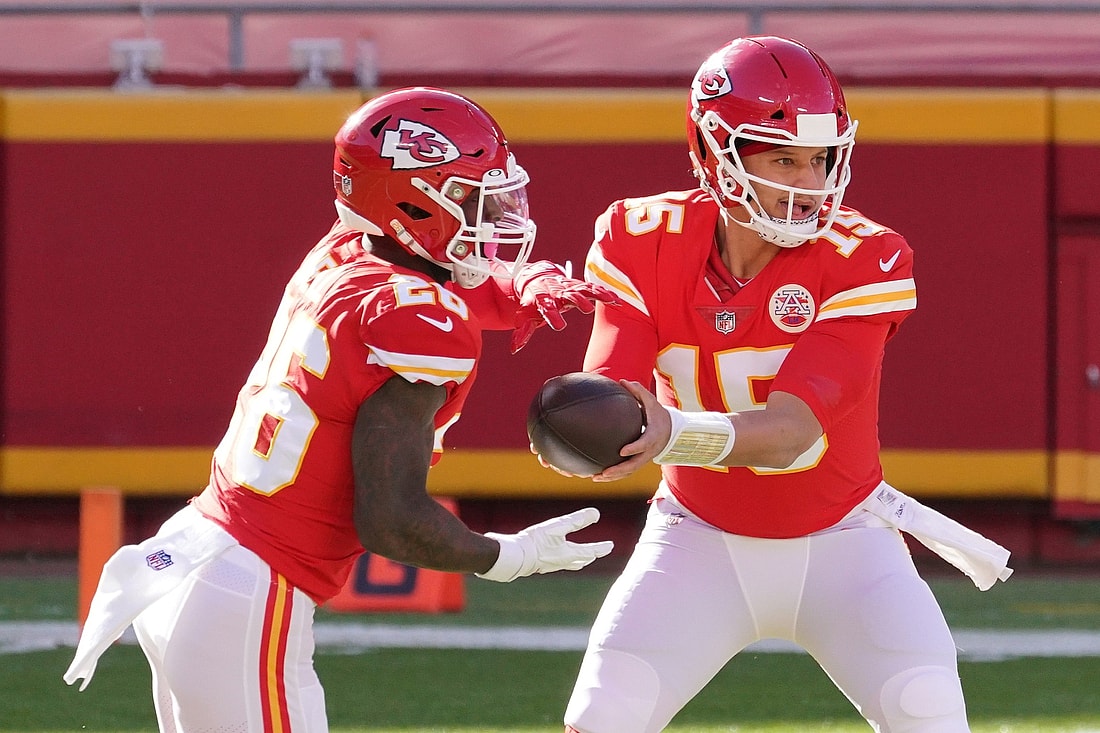 Baltimore Ravens sign Le'Veon Bell