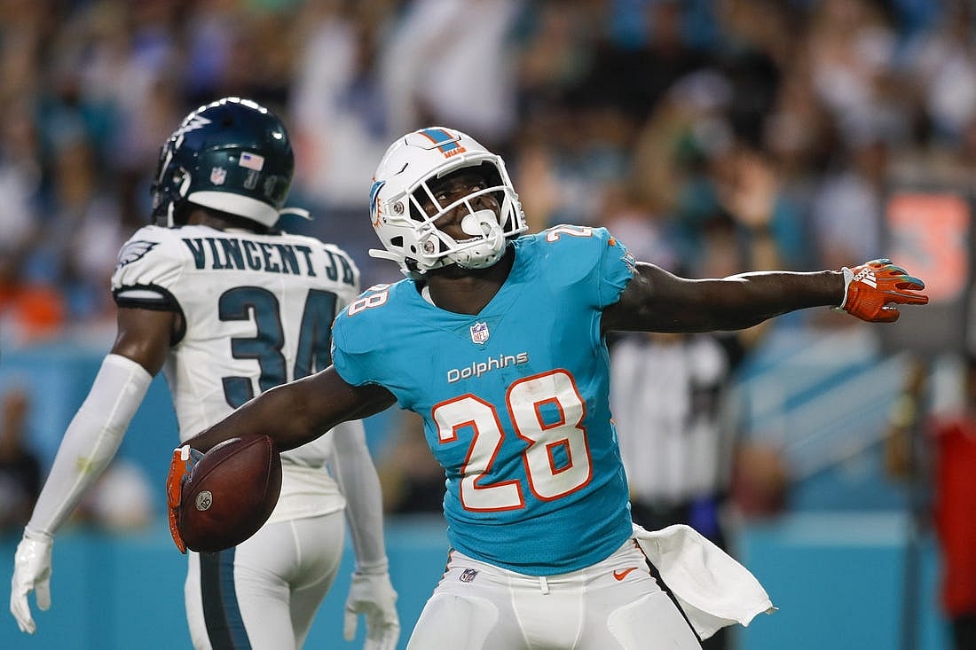Miami-Dolphins-Sony-Michel