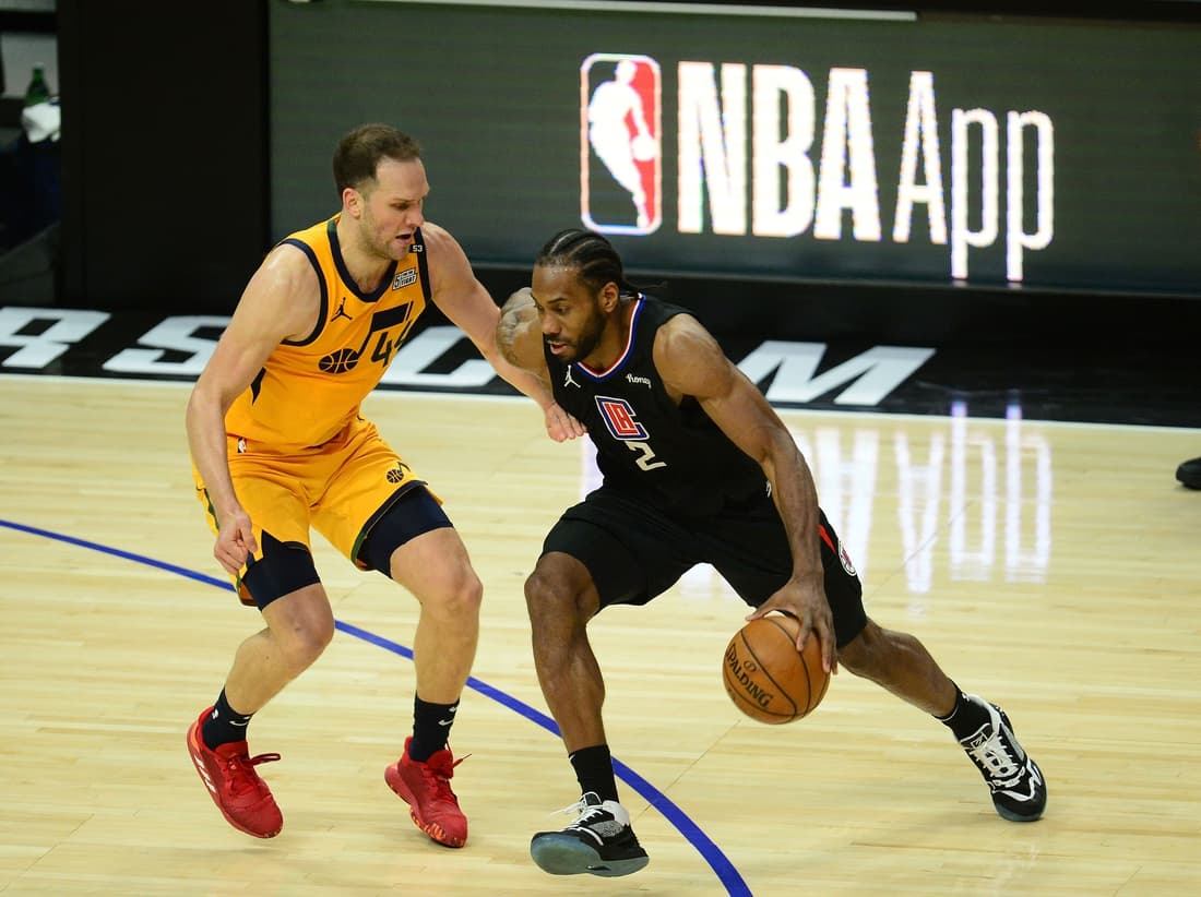 New York knicks favored to land Kawhi Leonard