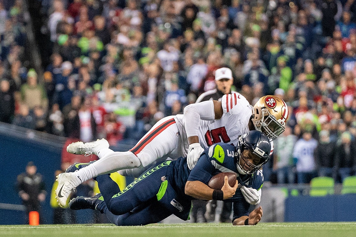 Seattle Seahawks Russell Wilson against the 49ers