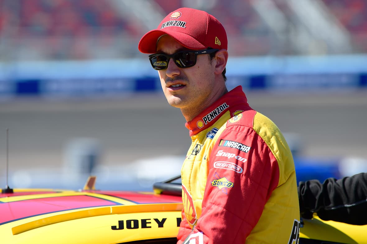 NASCAR: Ruoff Mortgage 500 Practice & Qualifying