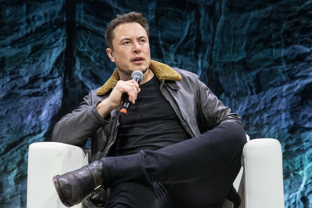 manchester united, elon musk