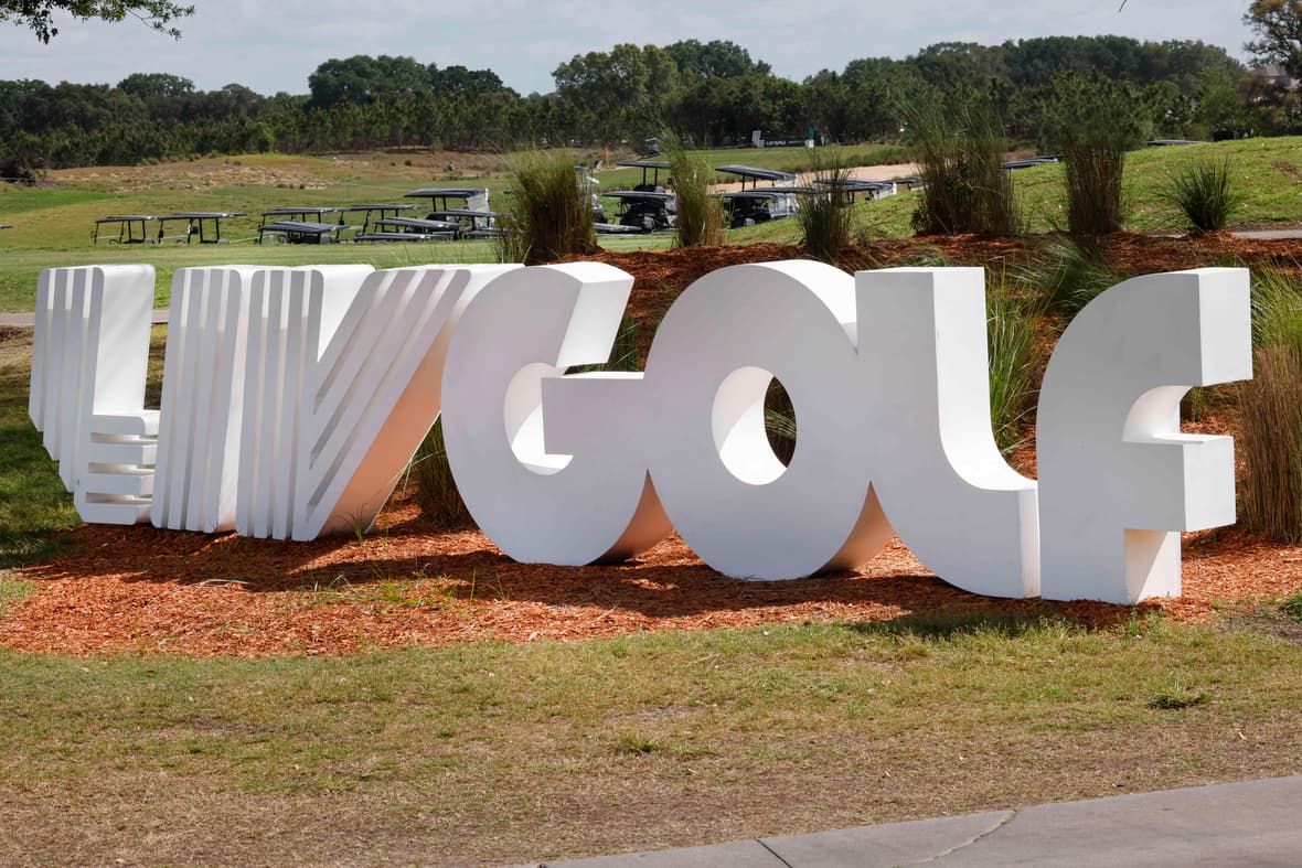 pga tour, liv golf