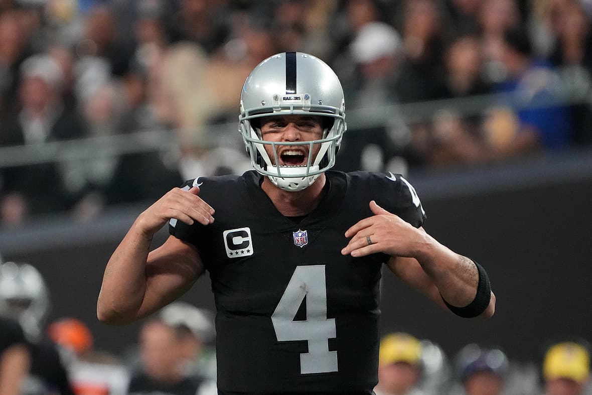 NFL: Los Angeles Chargers at Las Vegas Raiders