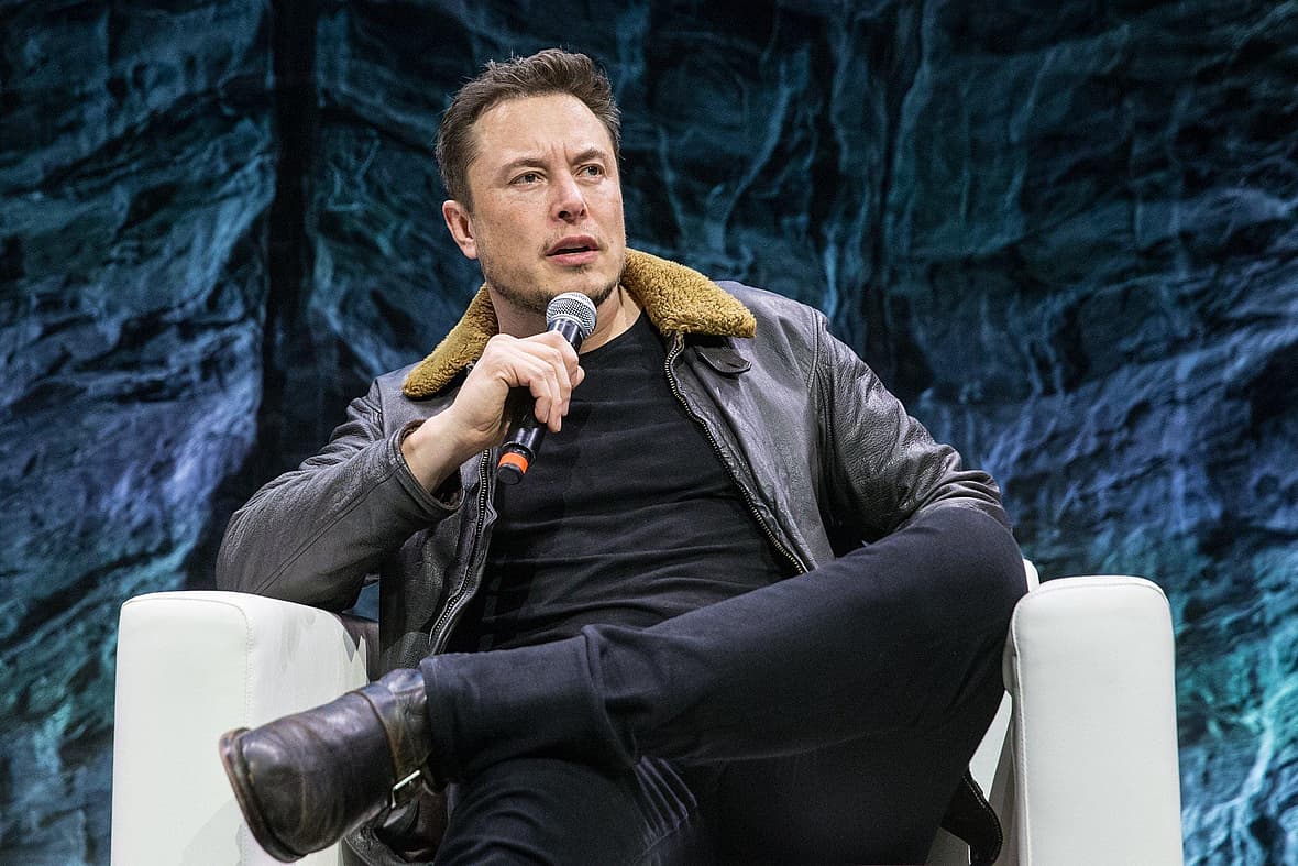 UFC, mark zuckerberg, elon musk