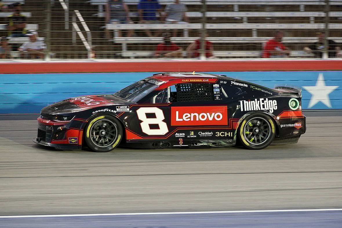 NASCAR: Autotrader EchoPark Automotive 500