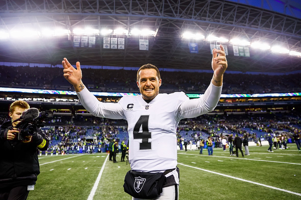 las vegas raiders, derek carr