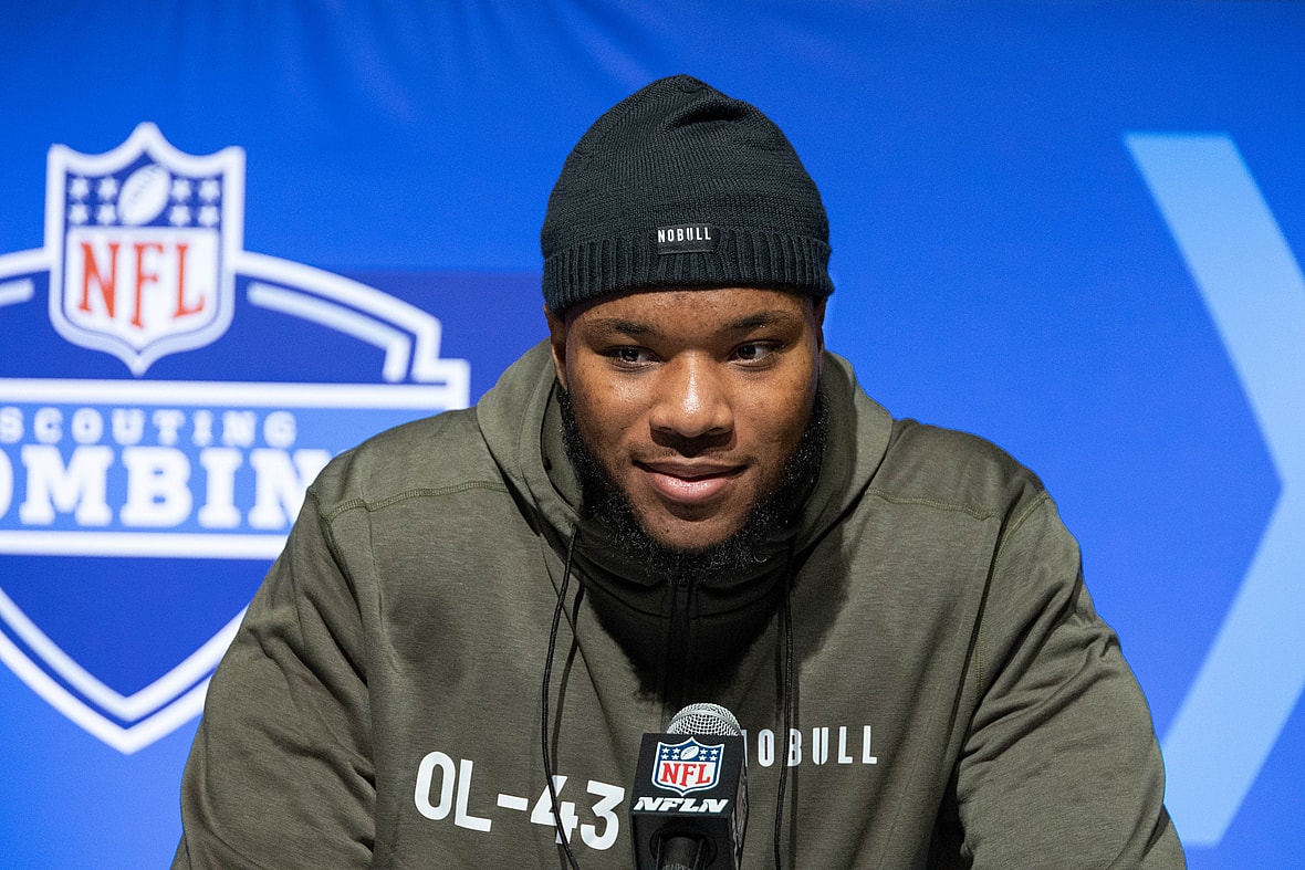 Alabama-offensive-tackle-Tyler-Steen-NFL-Draft