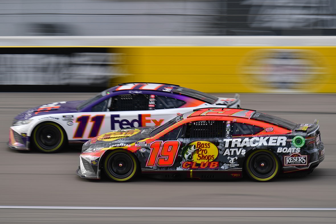 NASCAR: Pennzoil 400 presented by Jiffy Lube