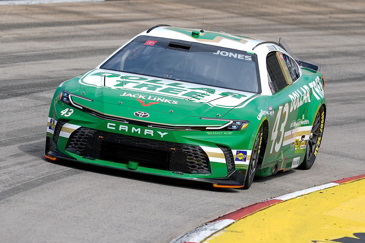 NASCAR: Cup Practice and Qualifying